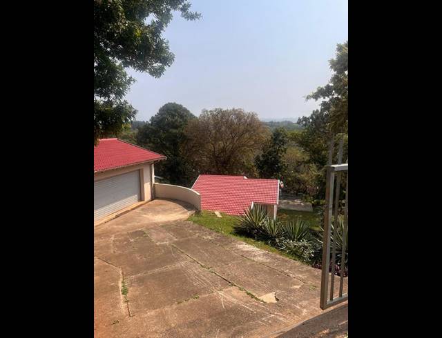 2 BEDROOM HOUSE FOR SALE IN UVONGO